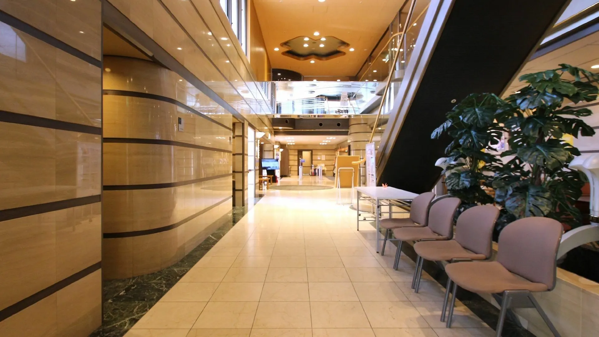 Apa Hotel Osaka Temma 3*,  Japan